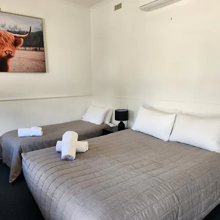Calder Family Motel Bendigo Exterior photo