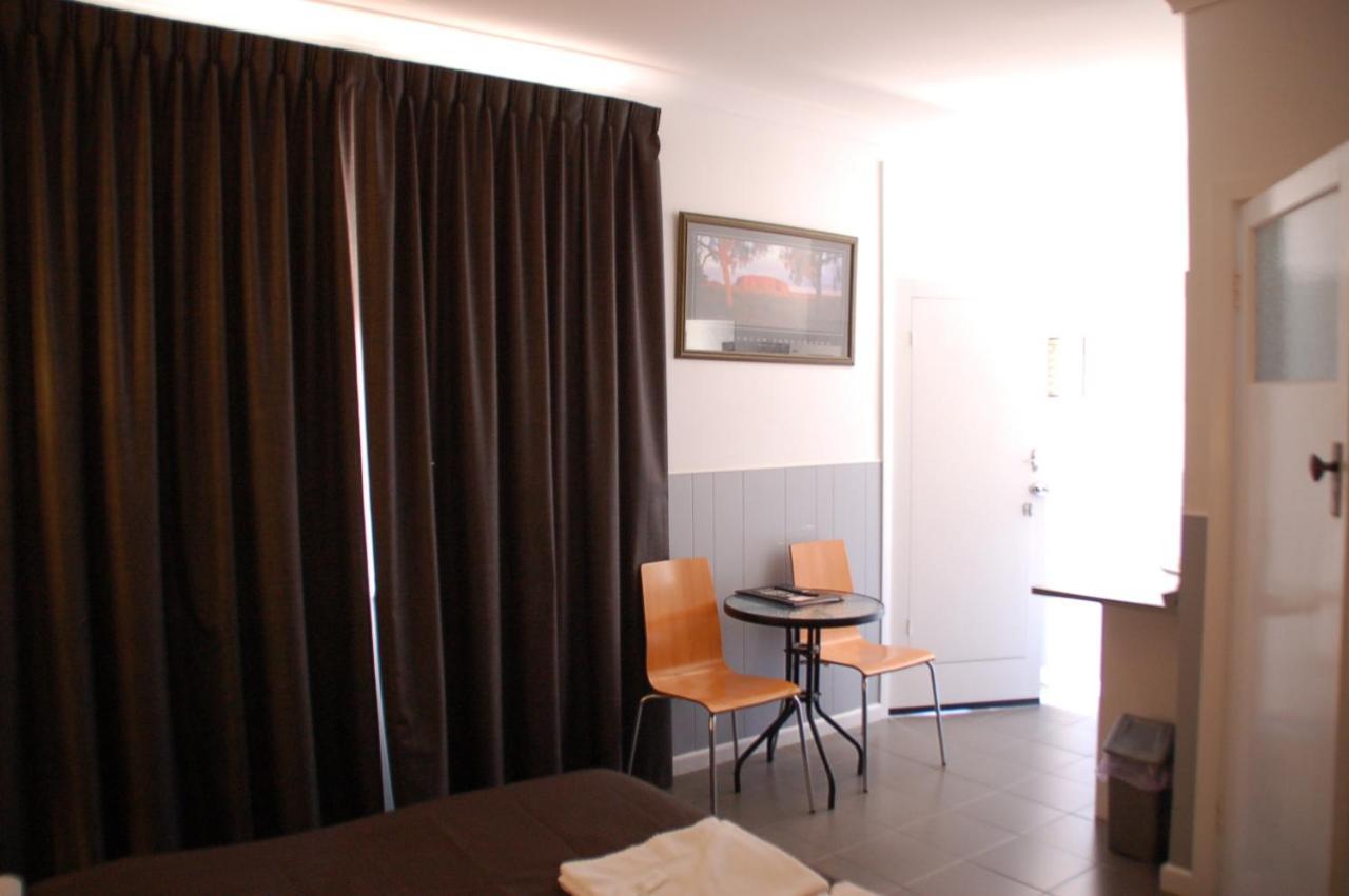 Calder Family 3* Bendigo